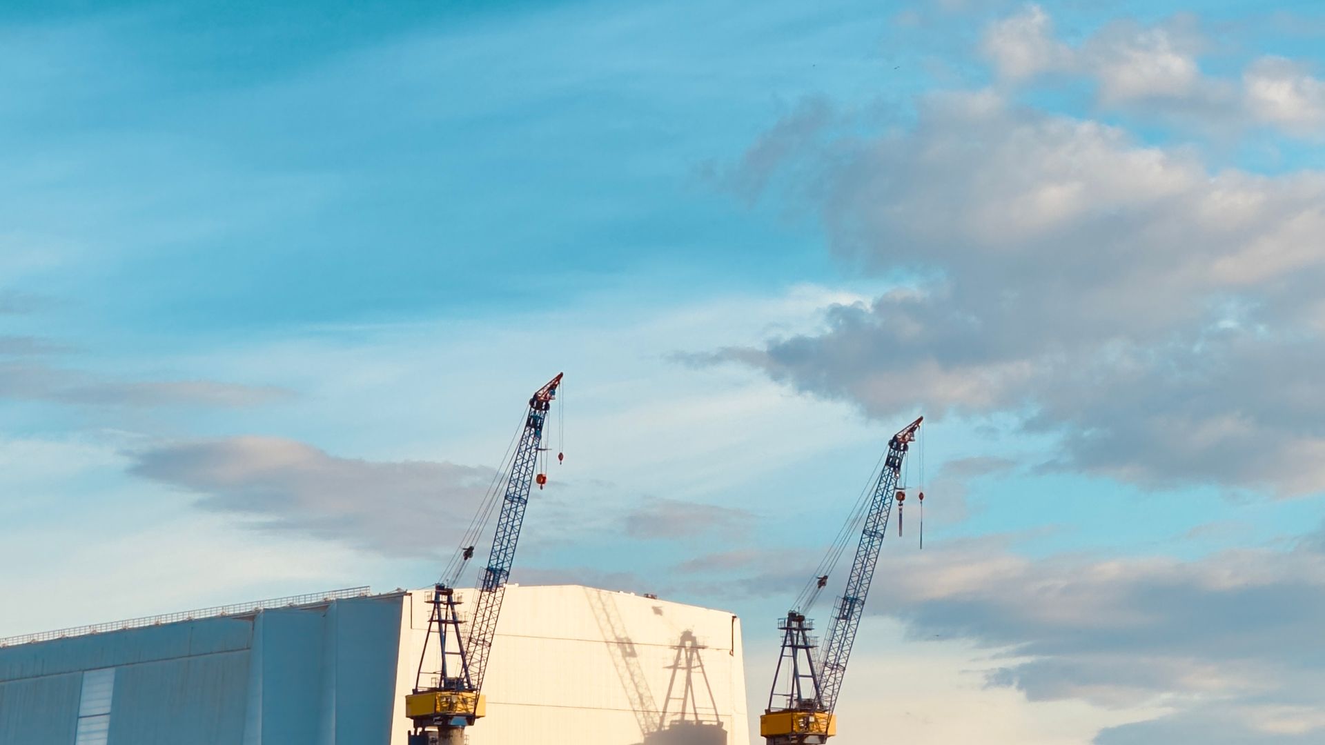 Shipyard dock with gantry cranes